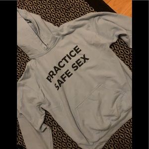 Danny Duncan sweatshirt size M